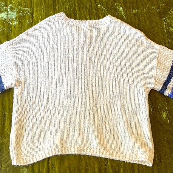 ENTRO 12th Tribe Knit Sweater! - Picture 4 of 7